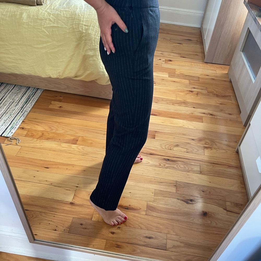 Classy pants - Picture 3 of 6